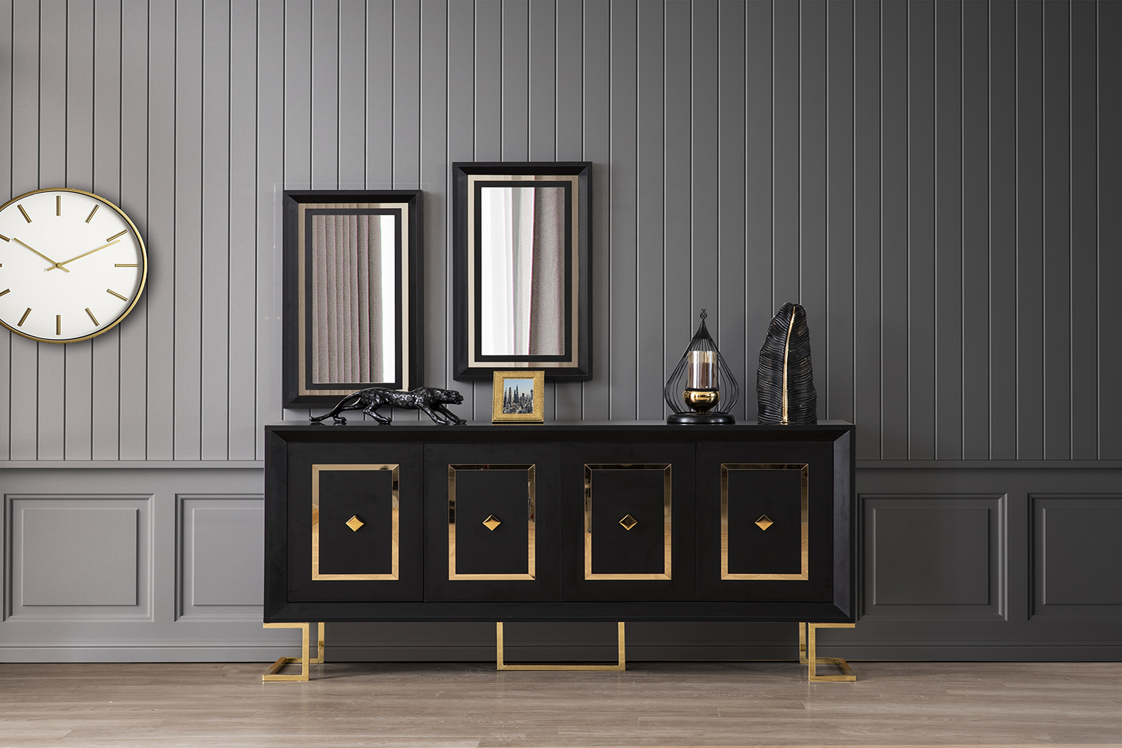 Atlantis Gold Dining Room - Console